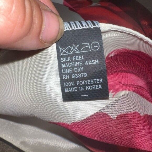 VINTAGE Square Scarf - Picture 3 of 4